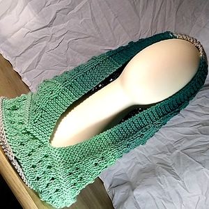 Green knit hood
